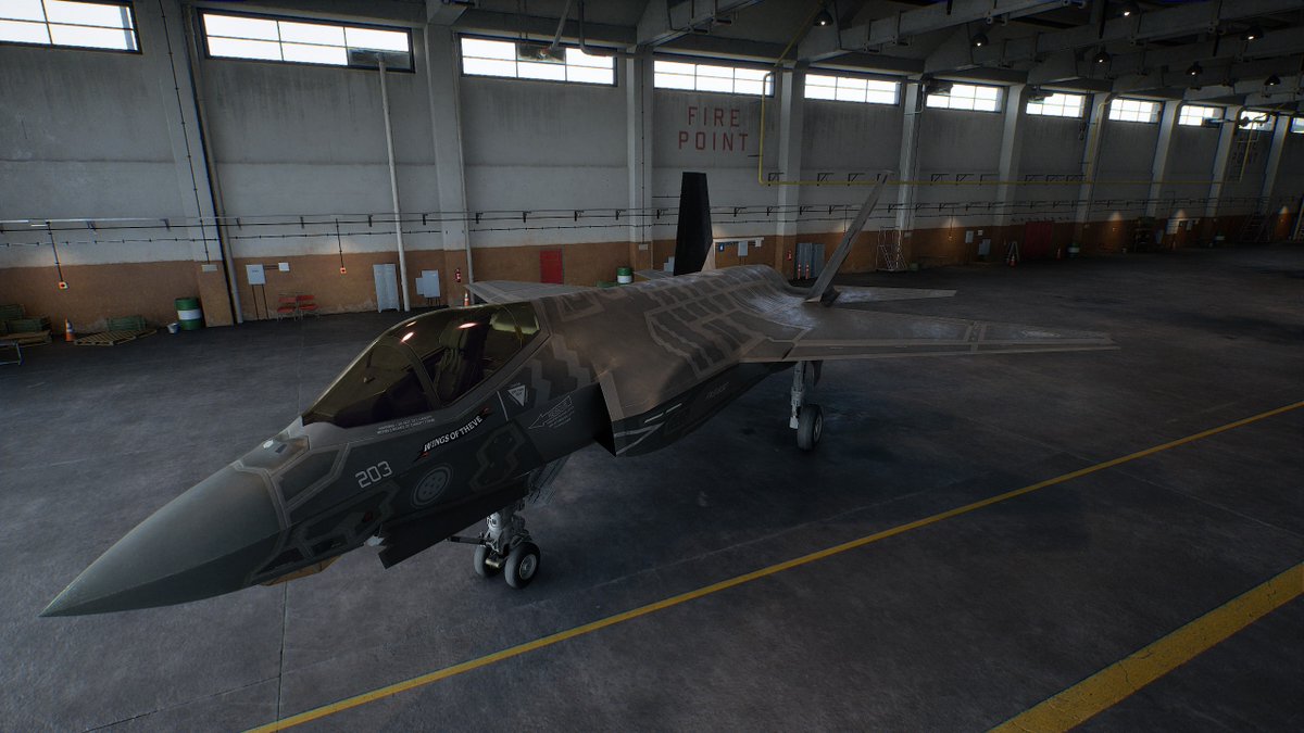 ksng893's tweet photo. やっとF-35C買えた！ https://t.co/yKgbA7DVfN
