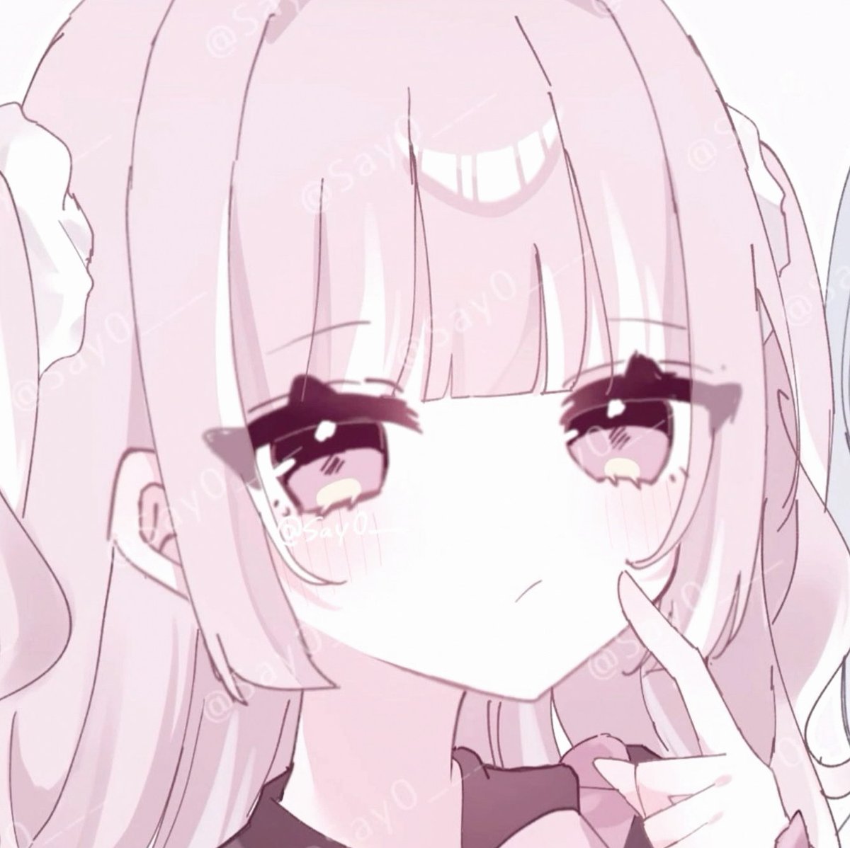 oberey's tweet photo. 壁|*´・Д・)r))ﾟ+. ネェネェ
肉球ギフト箱ってどう使えばいいの？ https://t.co/WS9f7HE47j