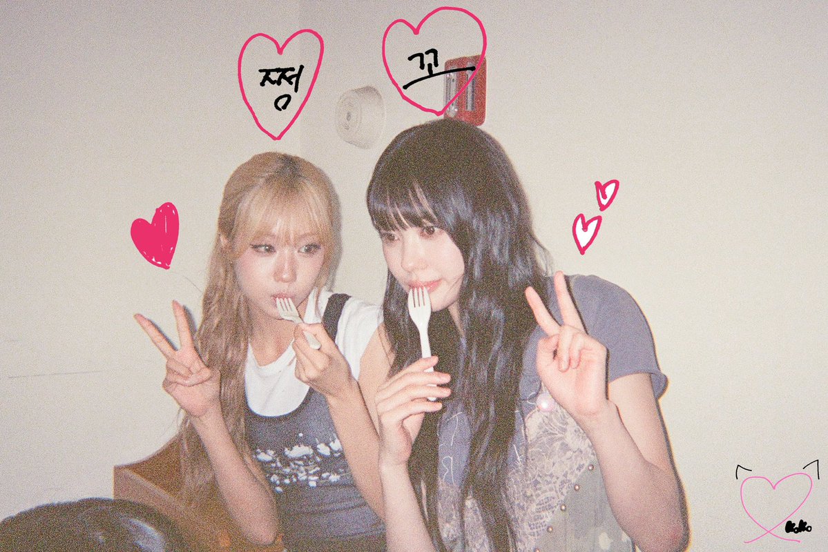 fakeiwal0's tweet photo. 졸귀… 이 시리즈 계속되길.. https://t.co/6hSXqdHdxu