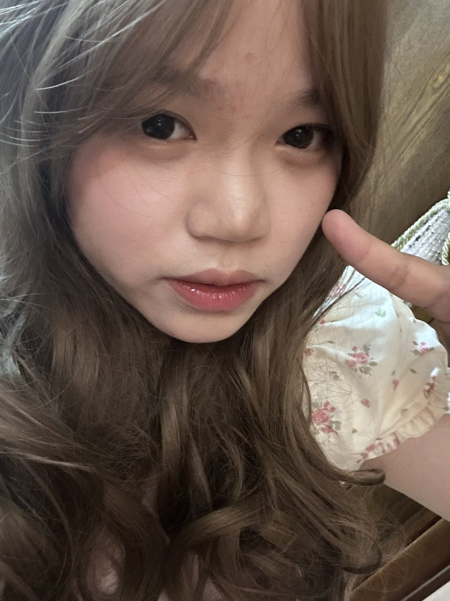 Pppozbun's tweet photo. 晚上好呀(>^ω^<) https://t.co/qeJDPN5TGc