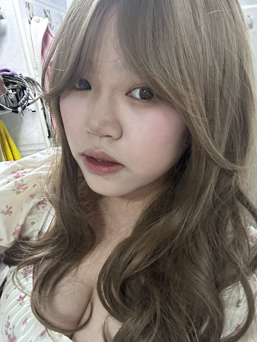 Pppozbun's tweet photo. 晚上好呀(>^ω^<) https://t.co/qeJDPN5TGc