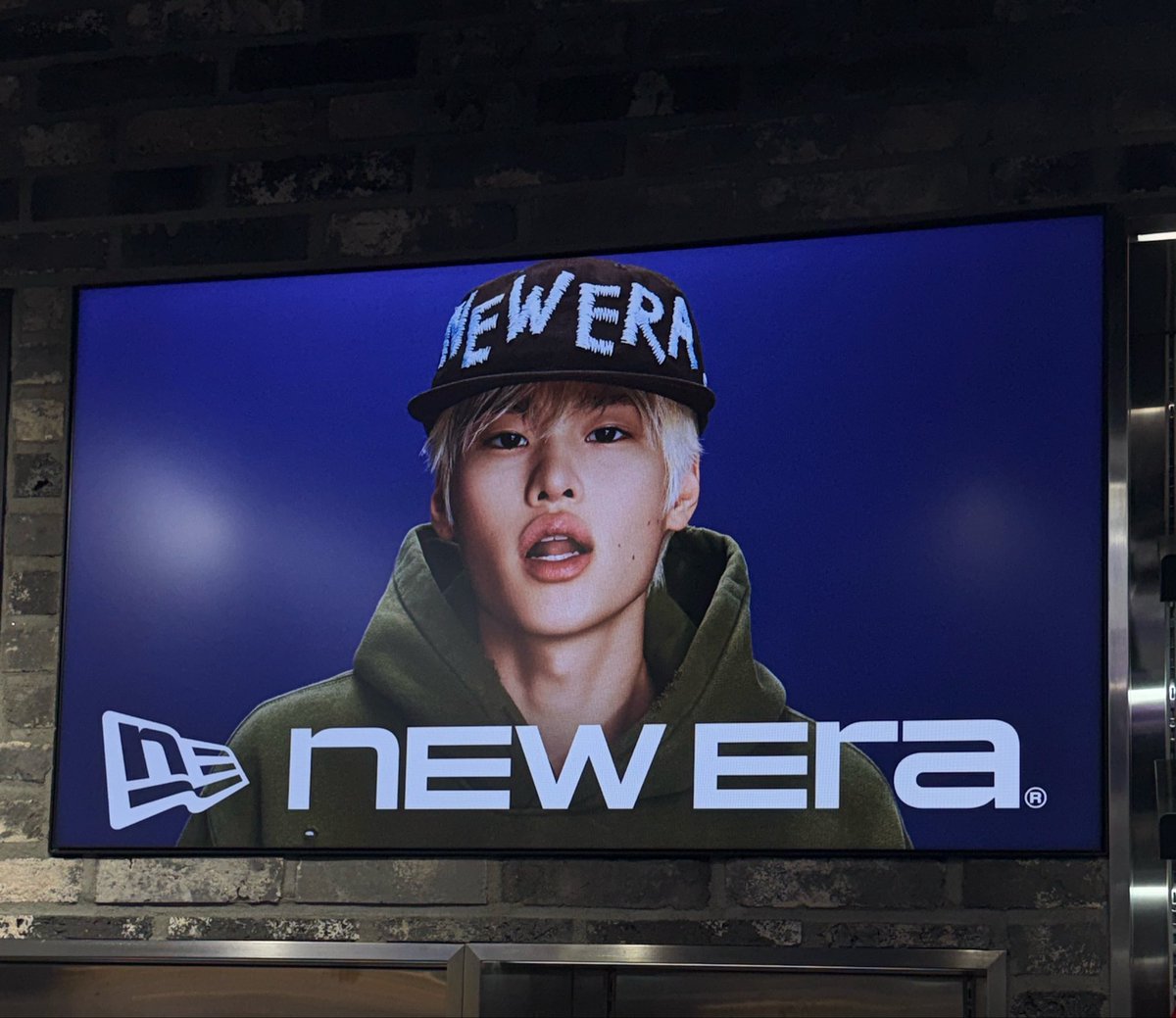 xxmie21's tweet photo. 퇴근길에 느좋남🎶 만낫어요 https://t.co/nE845oysLq