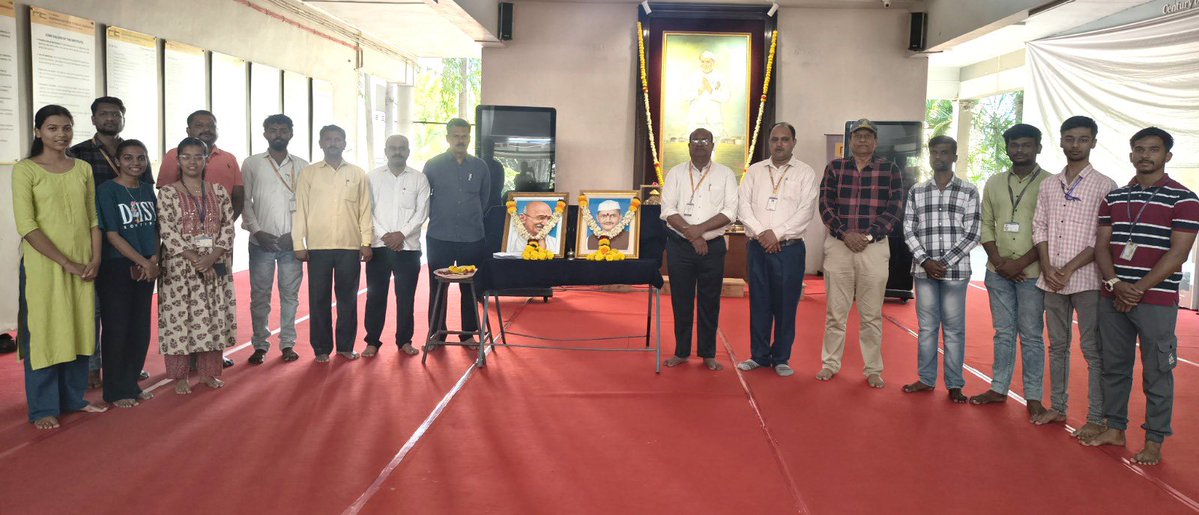 ritindia1983's tweet photo. RIT’s NSS Department celebrated the birth anniversaries of Mahatma Gandhi and Lal Bahadur Shastri, honouring their legacy of truth, service and patriotism. 🇮🇳

#RIT #GandhiJayanti #LalBahadurShastriJayanti #NSSRIT https://t.co/CHKQ3jDPZS