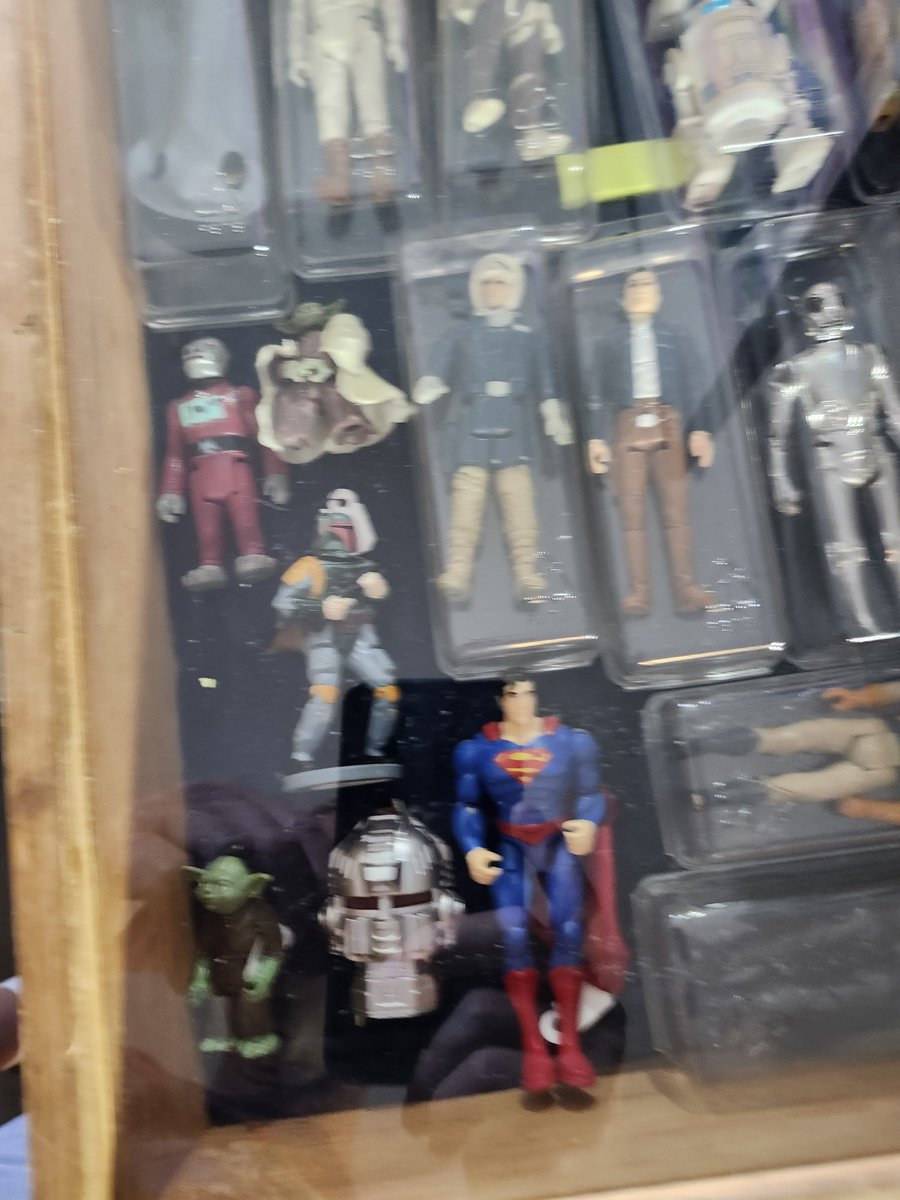 CliffordTh4900's tweet photo. #toyshows #toyshow #collectibles https://t.co/2uImHU3XGc
