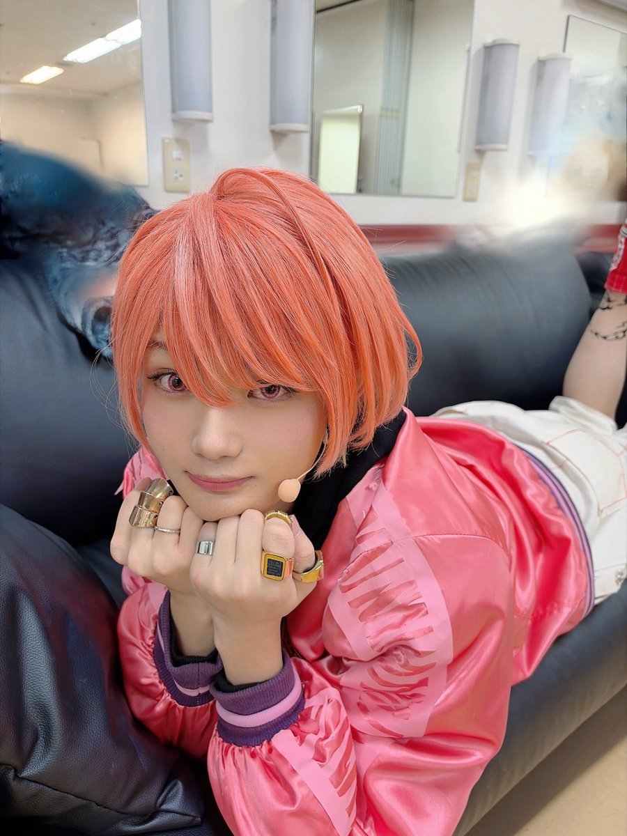 lo2q_SHO's tweet photo. Paradox Live on Stage -Road to Legend- "RAGE"

皆様のおかげで、もう一度この場所に戻ってこれました。

5年間、あたたかい客席を何度見ても、グッときます。パラステ10年やるのが夢です。いつも本当にありがとうございます。

撮影OKタイム任されたので皆様沢山撮ってね。

#パラステ #パラライ https://t.co/MkijcpEC4m