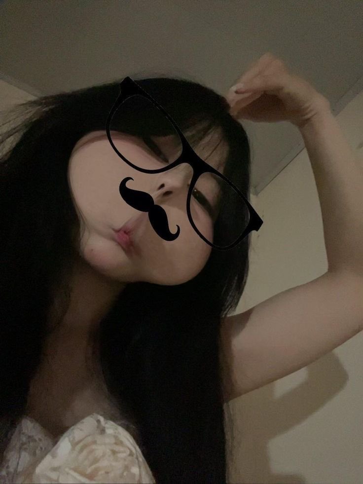 vumy_'s tweet photo. Có người yêu rồi thì kiếm fwb được hong :)) chứ ny cu nhỏ quá mấy ní ơi https://t.co/GZDQXkb7Dg