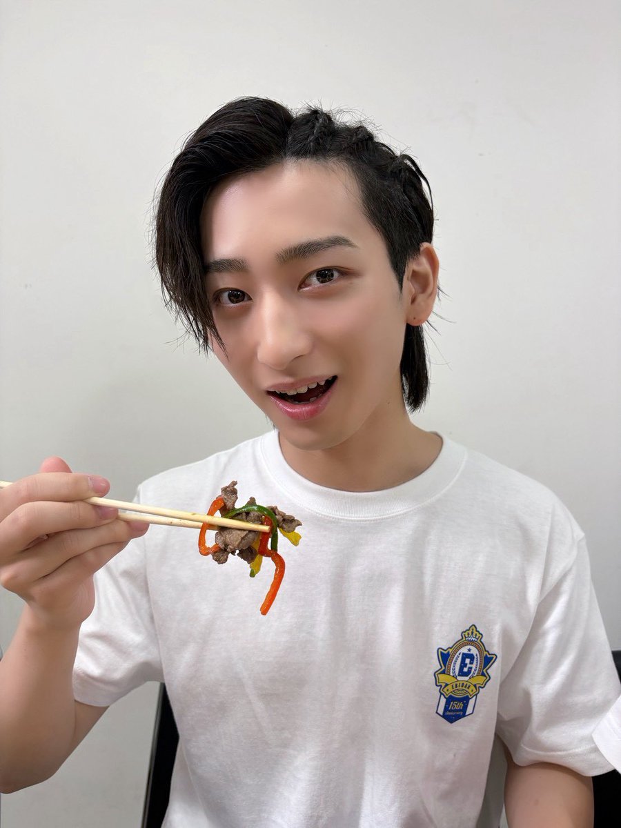 ICEx_official's tweet photo. ＼🍽️ #ウワサのお客さま 🍽️／

ICExの多才ボーイ！✨
🧡 #ICEx #筒井俊旭 (20)

▼Instagram📷
https://t.co/C5RfY7qrP1

▼ICEx公式HP🧊
https://t.co/NhW8OoPSu1

@uwasa_fujitv
#EBiDAN #エビライ2026
#ICEx #COOLer https://t.co/zk3dFiXm77