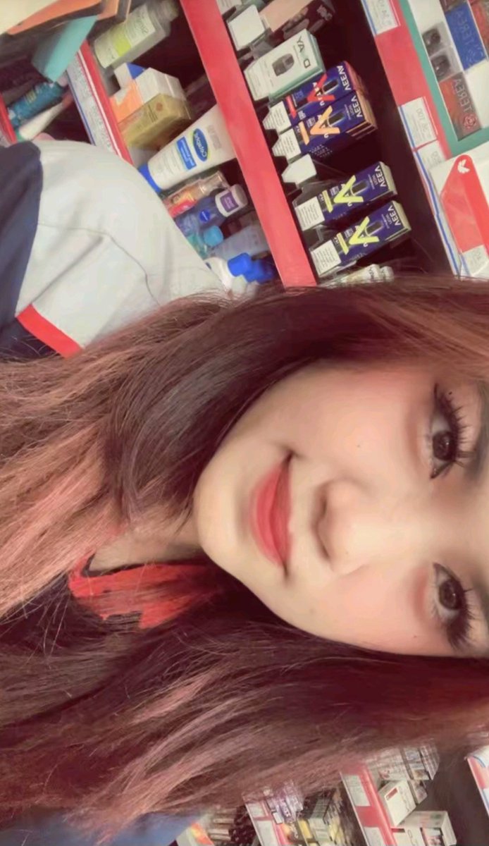 keyaaainheree_'s tweet photo. 💸🌚 https://t.co/tegBwQxlCE
