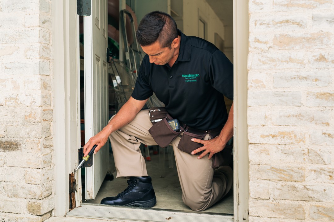 HouseMasterRich's tweet photo. The details matter during a home inspection. 🔎 From doors and exterior components to the home’s major systems, HouseMaster helps Richmond buyers and homeowners get a clearer picture of the property.
#HouseMaster #RichmondVA #HomeInspection https://t.co/gSRjkr49Fr