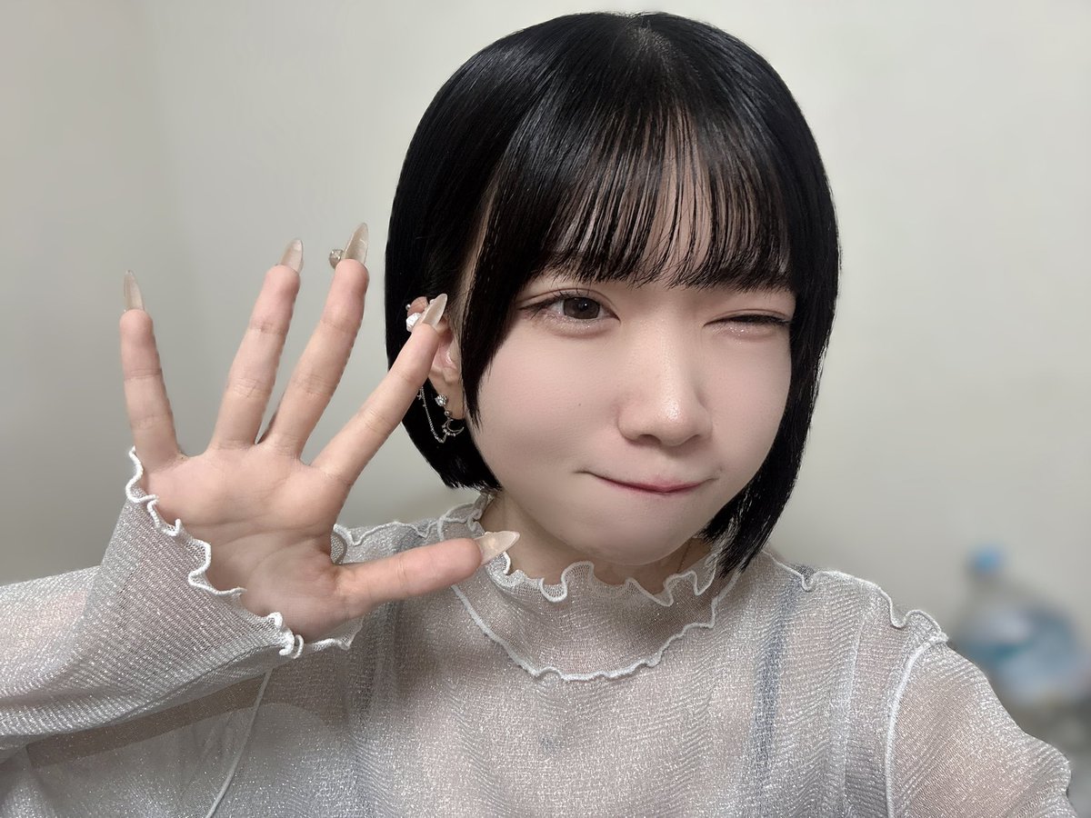 otoha_reno's tweet photo. 配信ありがと〜！こちらは未だウインクが上達しないれのぴ。 https://t.co/iY3yJd1nWa