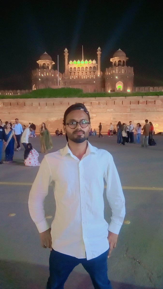 Kumarajayratho1's tweet photo. #tweater #viralpost #ajay https://t.co/gAKKCUyBCj