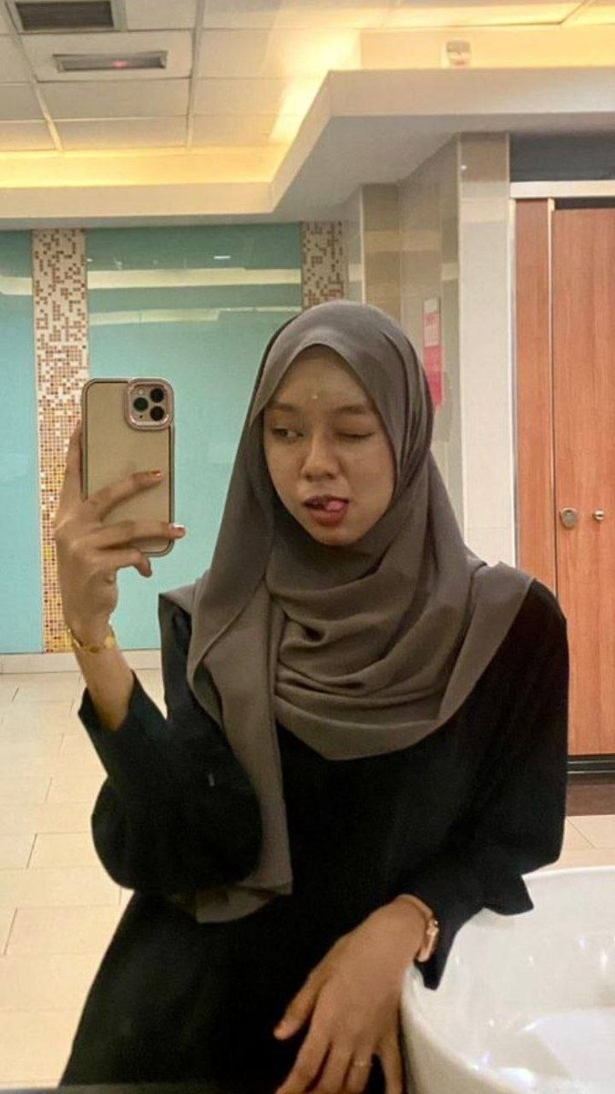 zphjh's tweet photo. Aku juga mau di jatah gitu
https://t.co/TmLUBG2IqR https://t.co/imPHcentZ4