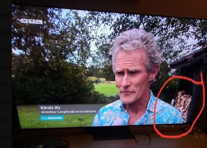 WimdenOudsten's tweet photo. Ontmoet de directeur van het Longfonds in z'n eigen tuin die pleit voor een verbod op houtstook.👇 https://t.co/WIsvdIKW5M