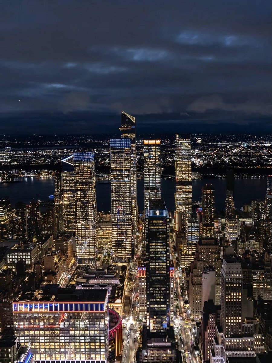 naturebeauty760's tweet photo. New York 🇺🇸 https://t.co/p8O4509lfb