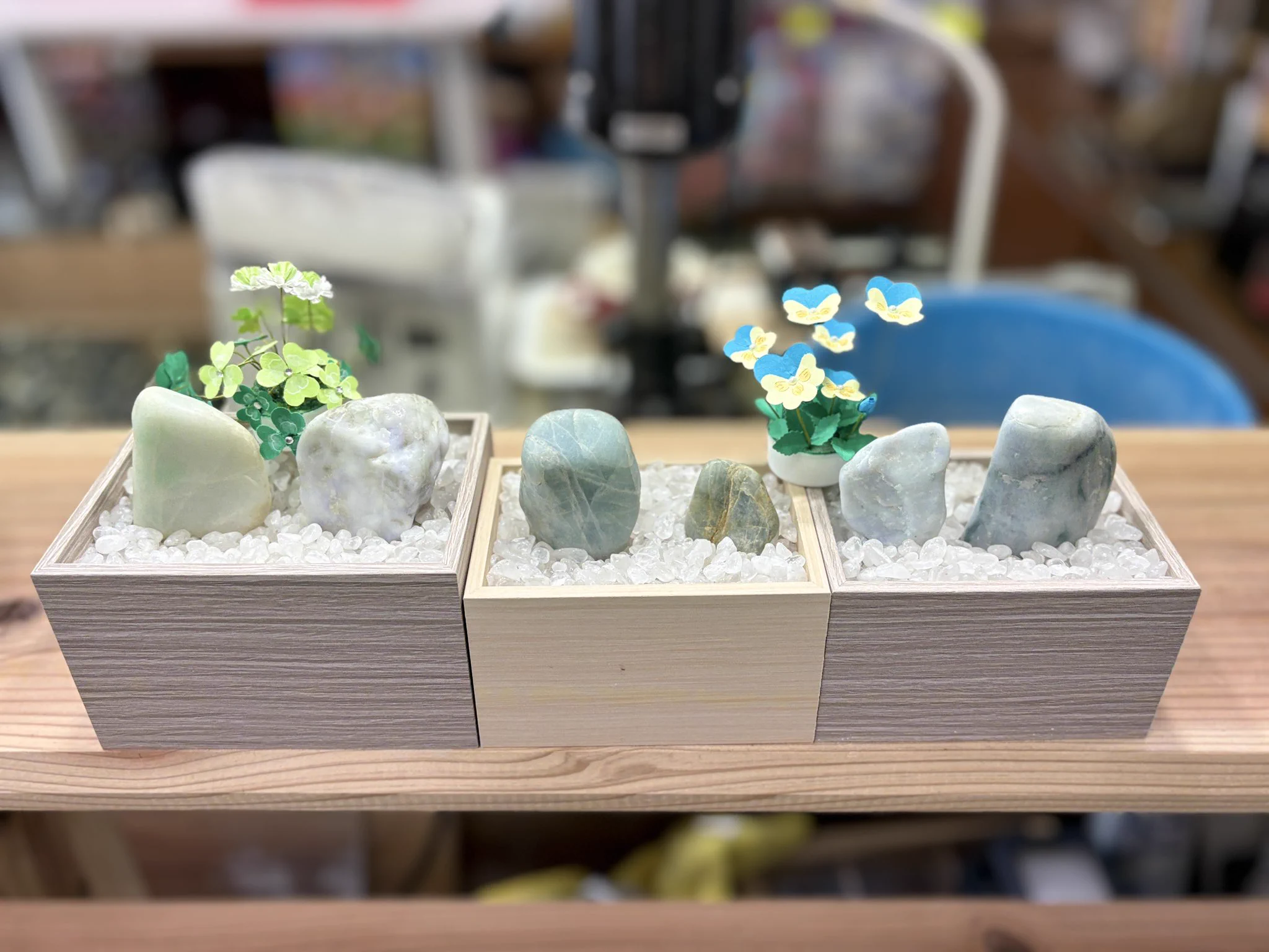 糸魚川翡翠専門店です! 糸魚川翡翠専門店石ころ家【公式】 on X: 