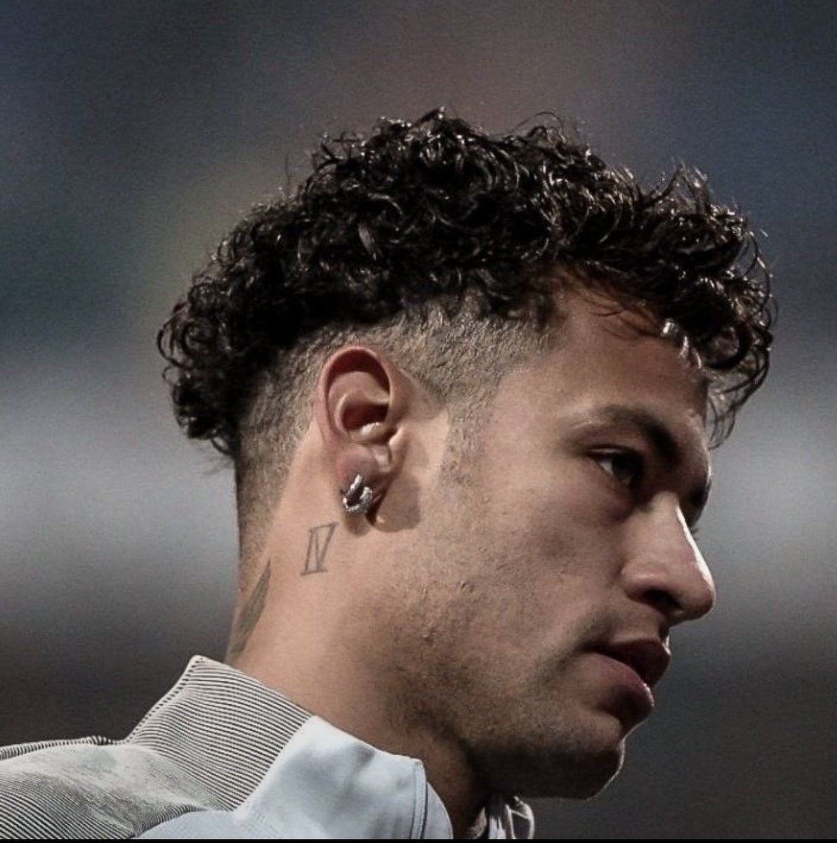 Absolutebrazil's tweet photo. Simplesmente recriaram o melhor penteado do Neymar no EAFC 27 

Admito, gostei bastante. https://t.co/FfxS7wneTX