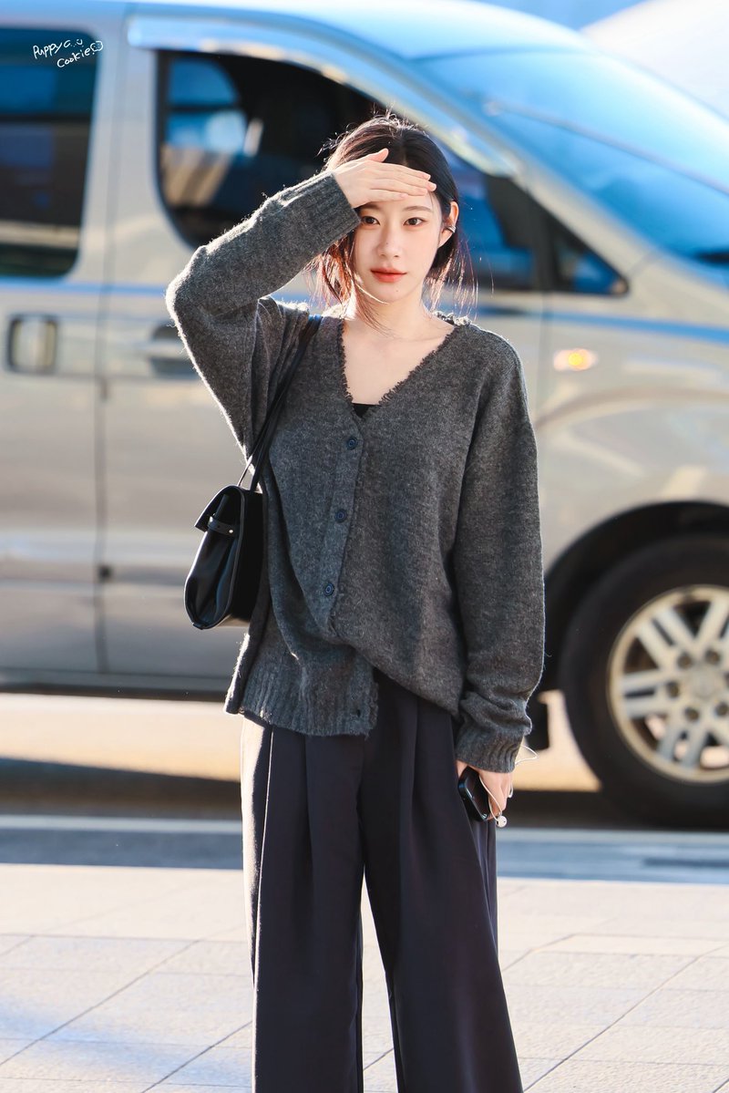 cookieeee0605's tweet photo. 261002 ICN출발
🍂
#ITZY #있지 #CHAERYEONG #채령 https://t.co/yX5vyzcB6s