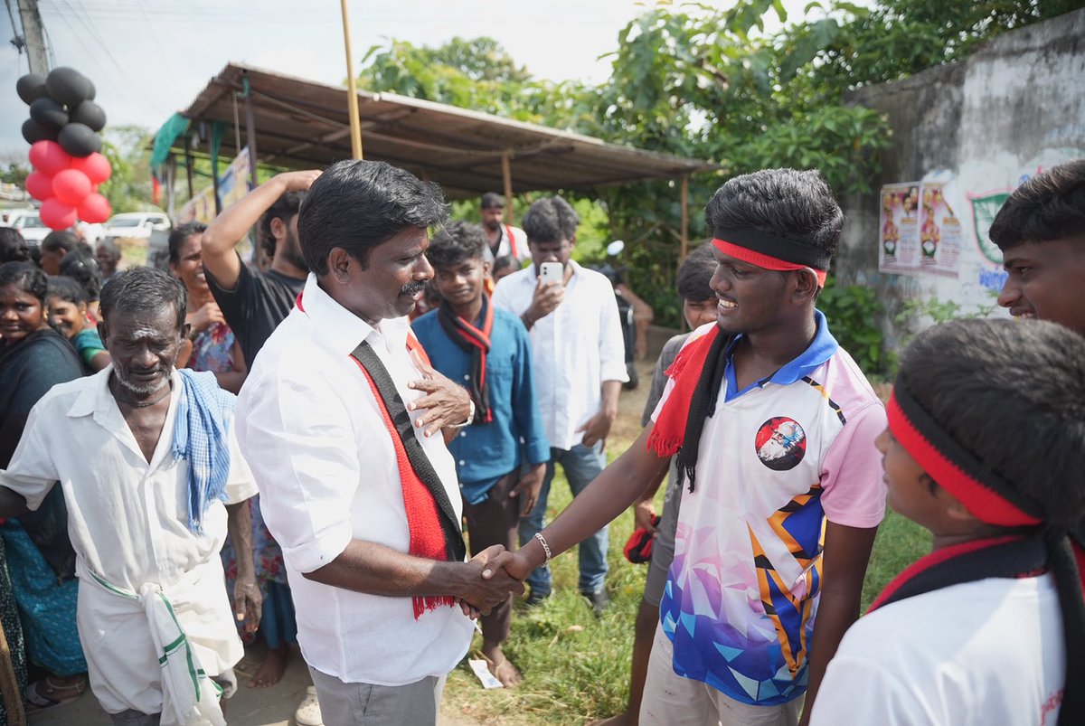 iparanthamen's tweet photo. மதுராந்தகம் சட்டமன்றத் தொகுதி, அச்சரப்பாக்கம் மத்திய ஒன்றியத்திற்குட்பட்ட காட்டுக்கரணை, செண்டிவாக்கம், அகிலி, காவனி, சிறுநாவலூர், உணாமலை ஆகிய ஊராட்சிகளில் பொதுமக்களை நேரில் சந்தித்து, நடைபெறவுள்ள சட்டமன்ற இடைத்தேர்தலுக்காக வாக்குகள் சேகரித்தபோது.

@mkstalin @Udhaystalin @arivalayam @dmk_youthwing @DMKITwing @PEN_Offl @GingeeMasthan @R_Gandhi_MLA @Dmkmalik1

#MKStalin #UdhayanidhiStalin #DMK #DMKitwing #Maduranthakam #இடைத்தேர்தல்