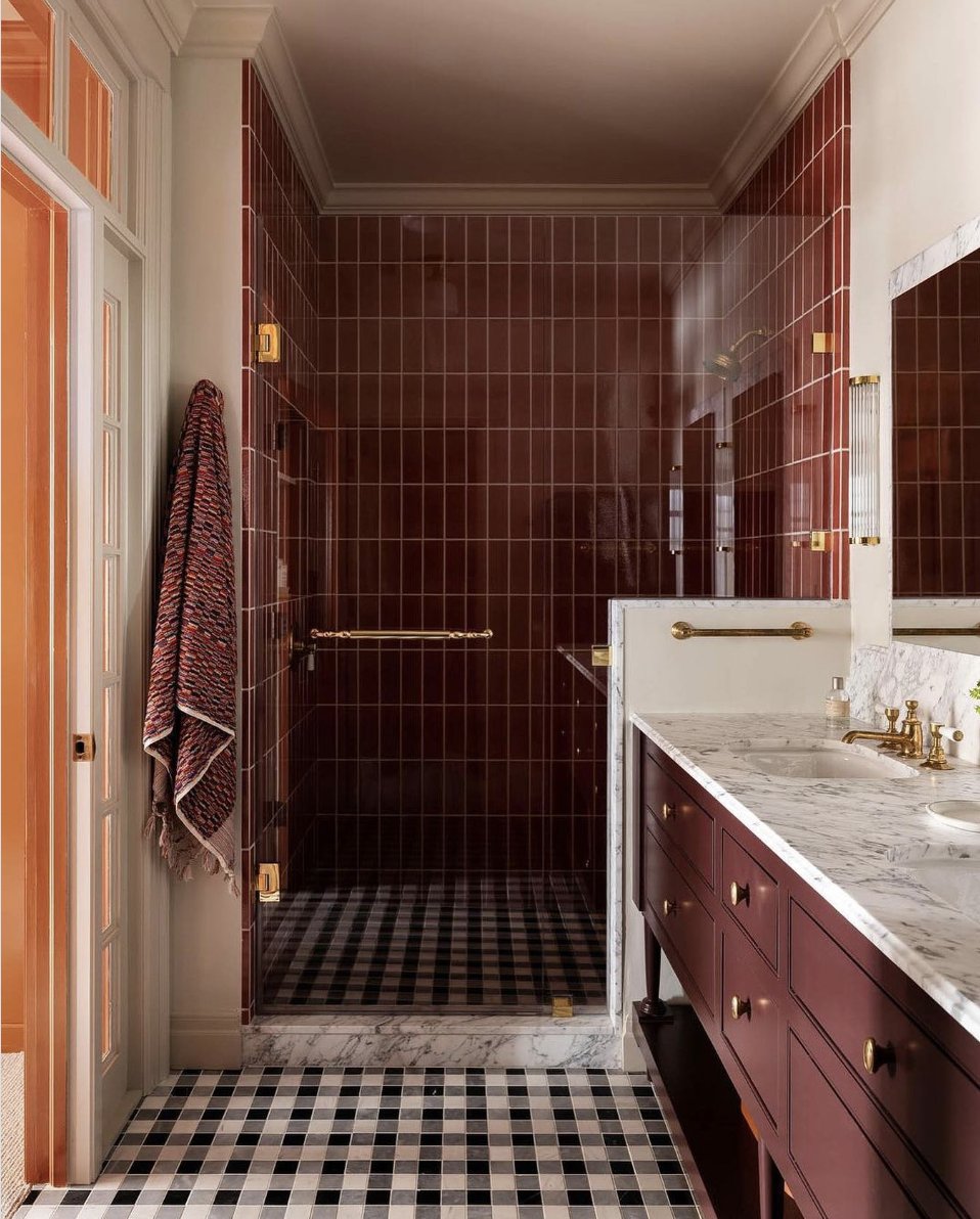 lindseyinterior's tweet photo. If there's one bathroom trend you need to save for your next renovation, it's this exact material palette. 🤌 

The warmth of the dark vanity against that striking checkered stone is an absolute masterclass in interior styling.

Tile details below! 👇 
#HomeRenovation #InteriorStyling