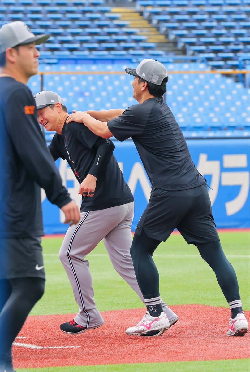 takahiroKOHYAMA's tweet photo. 10.2 ヤクルトー巨人
#大城卓三 https://t.co/HyCaW8dBMU