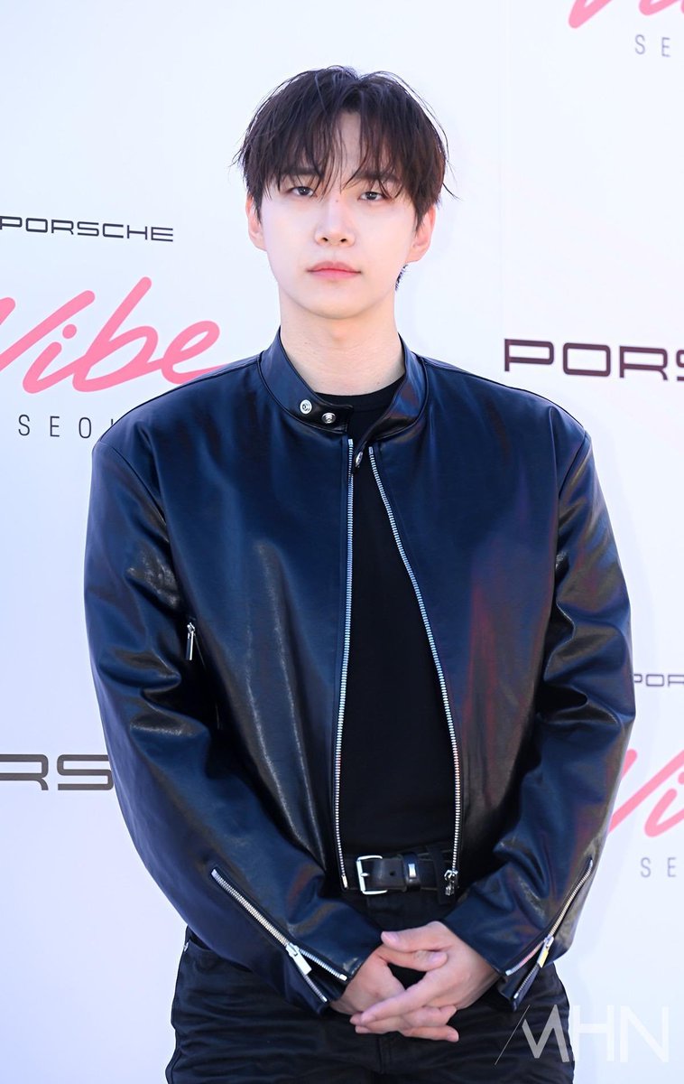 jagiya_a's tweet photo. daebak 🥵🥵🔥🔥 

Porsche_Vibe_Seoul

#이준호 
#LEEJUNHO 
@dlwnsghek
#李俊昊 https://t.co/jo4Oiq5pAL
