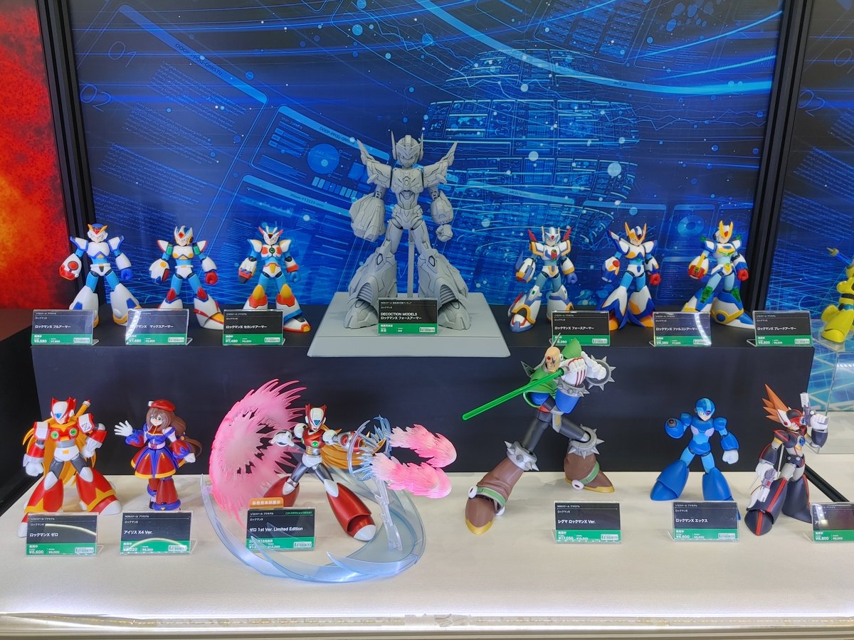 2000over_toy's tweet photo. コトブキヤのロックマンと勇者系。
ゼロの限定版は絶対に買いたい！

#コトブキヤ
#ロックマン
#全日本模型ホビーショー https://t.co/UkNoddwCSt