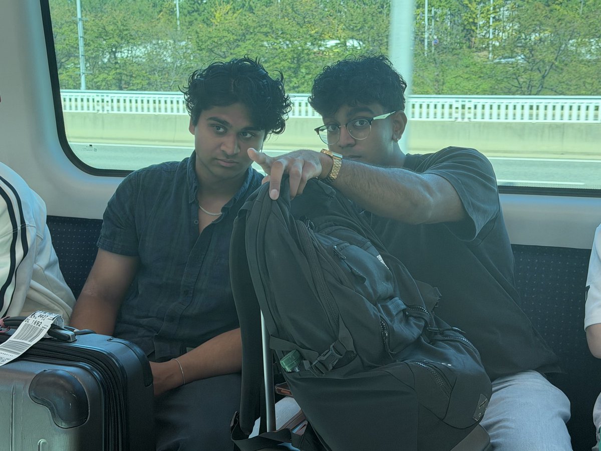 nichzhu's tweet photo. @vish_gaj When vish talks, you listen @vinodrk4000 https://t.co/vqSGBhTyfo