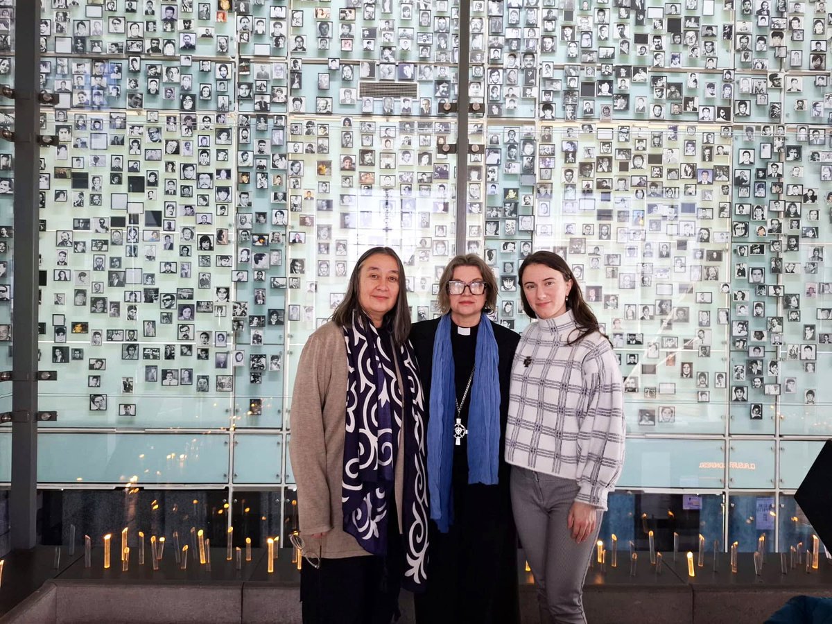 lutheranworld's tweet photo. An agreement with the Museum of Memory will preserve archives of the Evangelical Lutheran Church in Chile that document its defense of human rights during the country’s military dictatorship.

Read more: https://t.co/zdFP4MrBup

#LutheranWorld #HumanRights #Chile #Memory @MuseoMemoriaCL