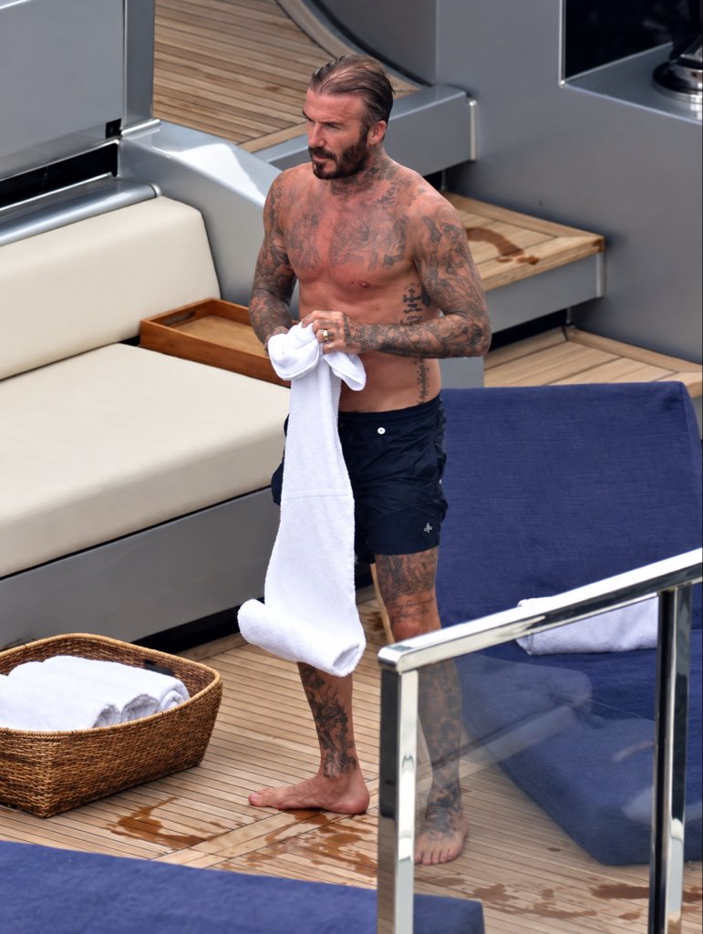 CrimsonHea4rt's tweet photo. David Beckham was spotted enjoying a relaxing summer getaway on a luxury yacht off the coast of Ibiza 🌈 https://t.co/FnkviN1a9m