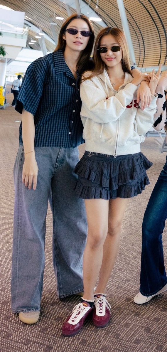 janaimare's tweet photo. Their duality is something😵‍💫😵‍💫

#NamtanFilm #น้ำตาลฟิล์ม https://t.co/km8nngxLyp