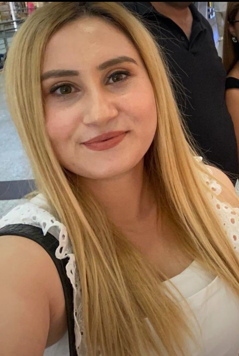 bombaaticc's tweet photo. Fotoğrafta gördüğünüz kişi PINAR SEVİM. 
yüzü tanınmayacak hale gelene kadar darp edildi (dalga gecer gibi SİVİLCE ÇIKMIŞTIR DENDİ) ve katledildi.
dosya Yargıtay aşamasında
Adalet, tüm kadınların yaşam hakkını koruyacak kadar sert ve caydırıcı işlemeli
#PınarİçinEmsalKarar https://t.co/TKEeMpkKAH