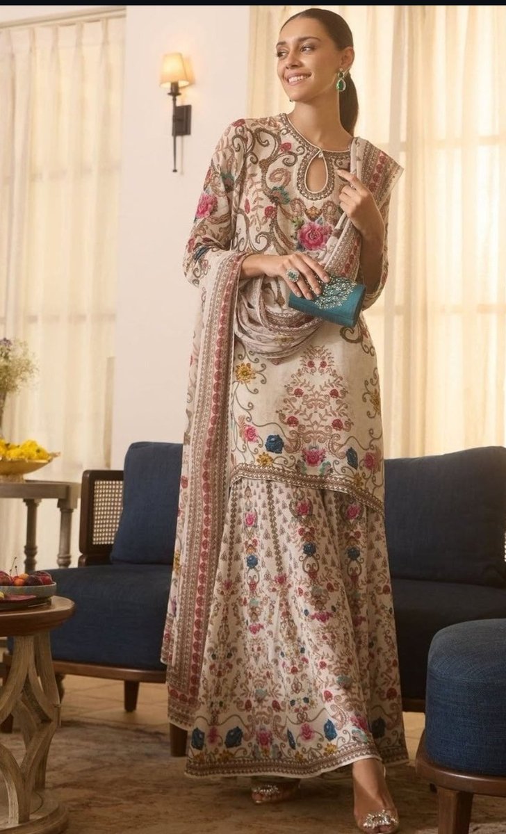 TheStylishEdit's tweet photo. Elevate your wardrobe with these gorgeous Myntra finds! ✨ From effortless everyday wear to statement pieces, we’ve got your style sorted.
👇 Comment "LINK" below, and I’ll slide the direct shopping links straight into your DMs! https://t.co/BQhxJ6jiFk