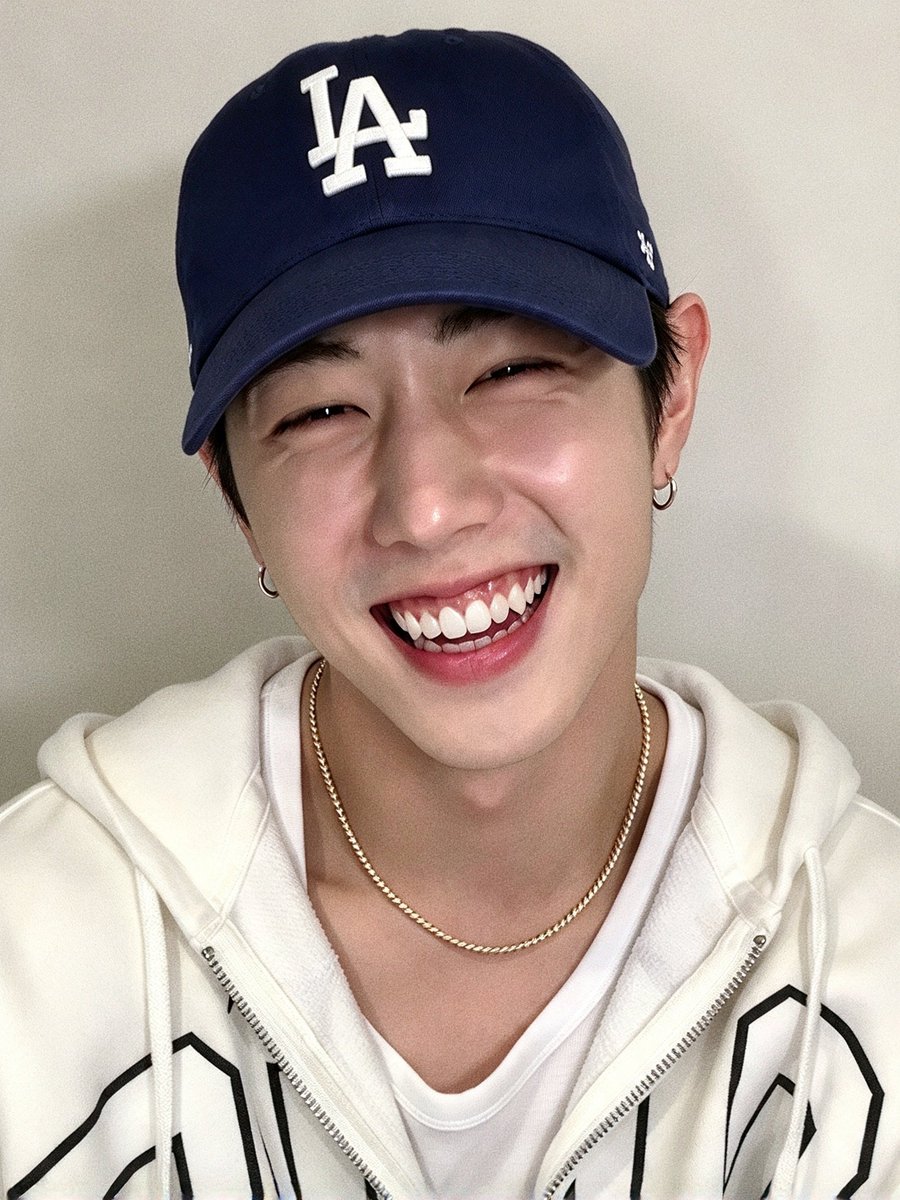 93mt__'s tweet photo. #marktuan https://t.co/E16mNI4OOZ