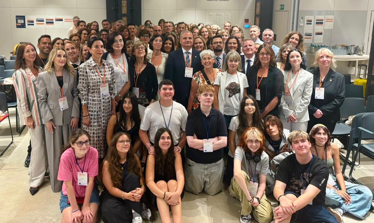 ombudsman_az's tweet photo. The #Ombudsman of #Azerbaijan Sabina Aliyeva participated in the 30th Annual Conference and General Assembly of the European Network of Ombudspersons for Children (@ENOChildren), held in Barcelona, Spain.

🔗 https://t.co/0ktNDb2Gh2 https://t.co/SDKLiJWZEQ