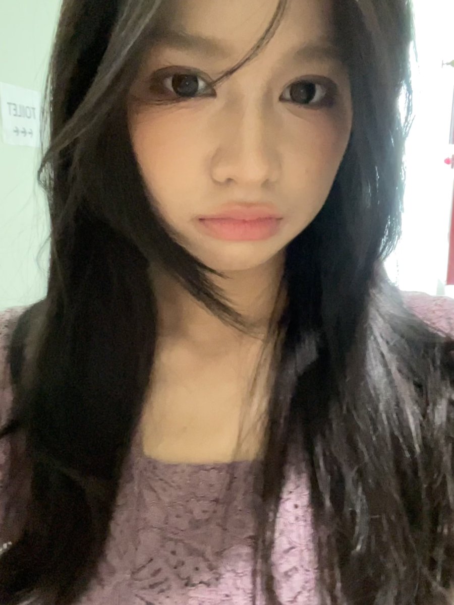 Nala_JKT48's tweet photo. batikin https://t.co/OI2NIlsX4W