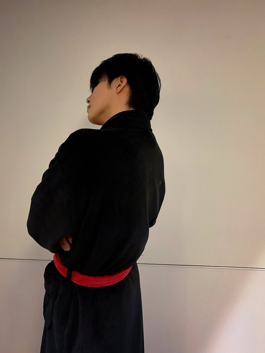YUKI_MDKD's tweet photo. 夜もよろしく🟦 https://t.co/M53PplIr4F