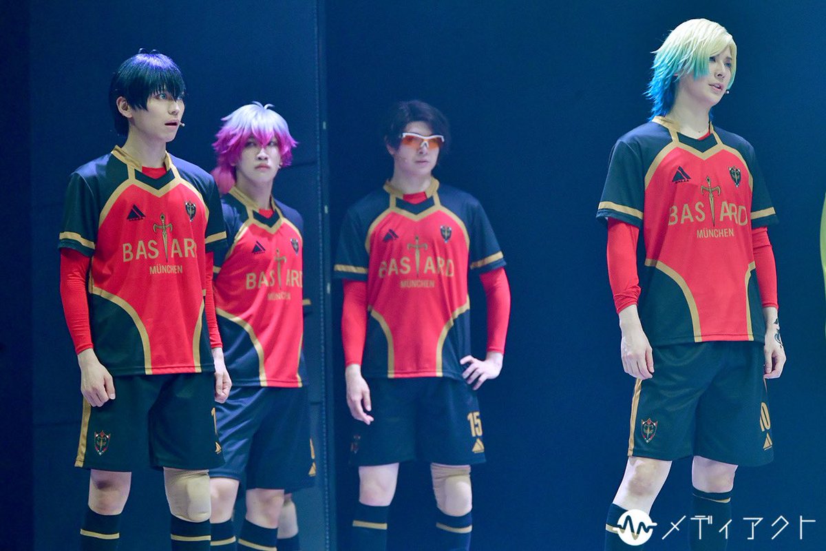 mediact_info's tweet photo. 【ゲネプロレポート】
舞台『ブルーロック』5th STAGE ―新英雄大戦（ネオ・エゴイストリーグ）開幕―

写真10枚掲載！
https://t.co/Q9Xyl08xpt

#ブルーロック #ブルステ #BLUELOCK #エゴい #竹中凌平 #織部典成 #福澤希空 #遊馬晃祐 #北川尚弥 #三浦海里 #村松洸希 #佐藤信長 #健人 #佐藤たかみち #菊池修司 #佐伯亮 #平賀勇成 #伊万里有 #中村太郎 #前嶋曜 #松本岳 #横井翔二郎 #才川コージ #君沢ユウキ #碕理人 #廣瀬智紀 #仲田博喜 #宇野結也