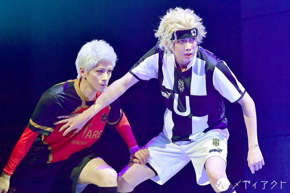 mediact_info's tweet photo. 【ゲネプロレポート】
舞台『ブルーロック』5th STAGE ―新英雄大戦（ネオ・エゴイストリーグ）開幕―

写真10枚掲載！
https://t.co/Q9Xyl08xpt

#ブルーロック #ブルステ #BLUELOCK #エゴい #竹中凌平 #織部典成 #福澤希空 #遊馬晃祐 #北川尚弥 #三浦海里 #村松洸希 #佐藤信長 #健人 #佐藤たかみち #菊池修司 #佐伯亮 #平賀勇成 #伊万里有 #中村太郎 #前嶋曜 #松本岳 #横井翔二郎 #才川コージ #君沢ユウキ #碕理人 #廣瀬智紀 #仲田博喜 #宇野結也