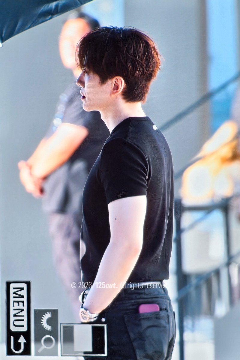 125cut's tweet photo. 261002 포르쉐 바이브 서울
#준호 #이준호 #JUNHO #LEEJUNHO https://t.co/ZJrYuoiLwd