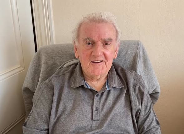 IvorPowell40's tweet photo. 86-year-old John Burke was headbutted and fatally injured in his own home while trying to protect his 91-year-old wife.
Ashley Malcolm broke into the couple's Hackney flat in the middle of the night and spent over ninety minutes searching through their belongings.
The 40-year-old prolific burglar left with a shopping trolley full of items before returning hours later to steal again.
During the raid, he headbutted 86-year-old John Burke, fracturing his nose and causing a fatal brain injury.
His wife Peggy, who was 91 at the time and lives with dementia, slept through the entire ordeal.
A carer found Mr Burke injured the next morning, but a hospital doctor initially sent him home after failing to spot the internal bleeding.
His son Sean discovered him unconscious on his bedroom floor the following day, and he later died in hospital.
"My dad did not deserve to die in such a way; he had earned the right to pass away from natural causes in his own silent way," his son told the court. "He was the man who showed me that hard work, respect, good manners, and a good heart would always pay off. I will never forget that day when I found him lying on his bedroom floor, non-responsive to my touch and calls to wake up."
Within hours of the attack, Malcolm targeted a nearby care home and tried to break into another flat, where he hit a resident with a bicycle pump.
He has now been jailed at the Old Bailey for 18 years, with an extended licence period of five years