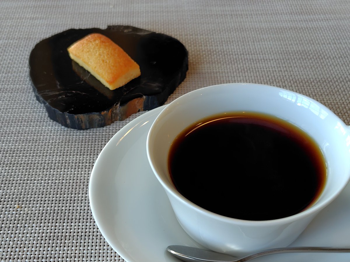 chokenko1's tweet photo. 夫のお墓参り🪦で長野に来ています。

ランチは「Crête(クレット)」行って来ました。前菜、アミューズ、スープも付いたコースが3500円で申し訳ないくらいの安さ。特に生クリーム、チーズなど乳製品🧈を使った料理が美味しいです✨

#クレット
 https://t.co/IQyHKQs1TZ https://t.co/7IKU7kHrOj