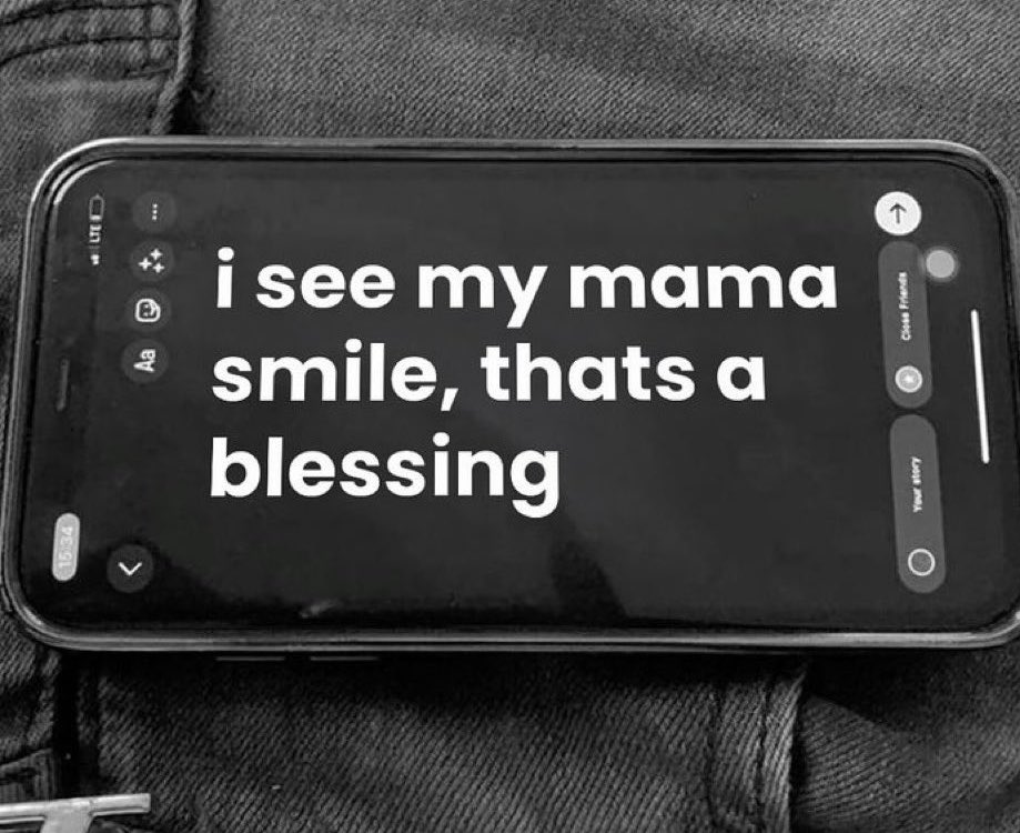 TheChelseaForum's tweet photo. Happy World smile day 😀 https://t.co/v69LXBGGm1