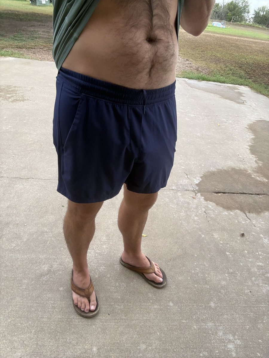 alphadaddyfeet's tweet photo. Just made an OF. It’s free… ⬇️ https://t.co/Czxoq6M7vl