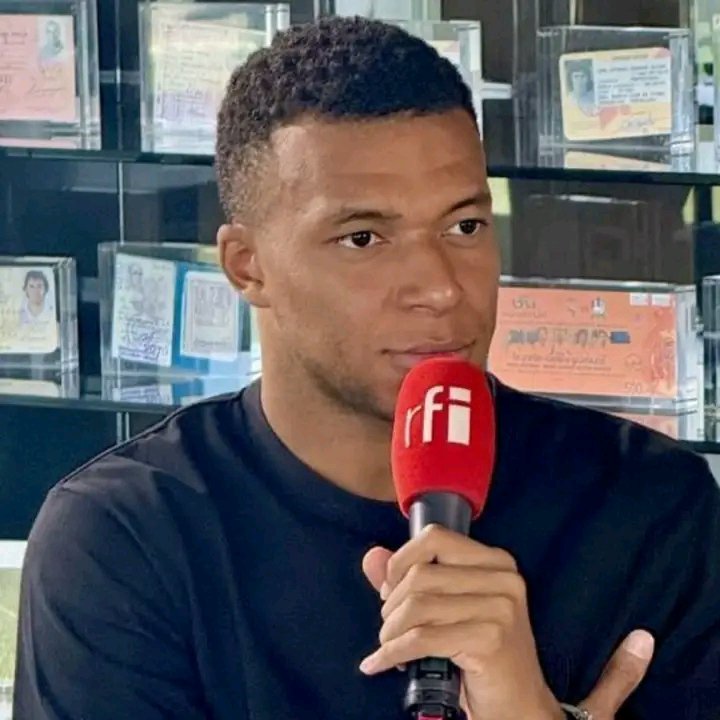UtdBlakee's tweet photo. 🚨Kylian Mbappé vows to repay Portugal for how they treated Cristiano Ronaldo by beating them in every official meeting:

🗣️“I have a lot of respect for Portugal, but what they did to Cristiano Ronaldo is something I won't  forget.

Cristiano has always been someone I looked up to and respected deeply.

If France face Portugal in an official competition, I will be fully motivated for that game.

I want to repay Cristiano in the only way I know, by competing and trying to win.

Every official meeting between France and Portugal will be a serious battle.

I know how much Cristiano means to me and to millions of football fans.

So whenever we meet, I’ll give everything to make sure France come out on top.”