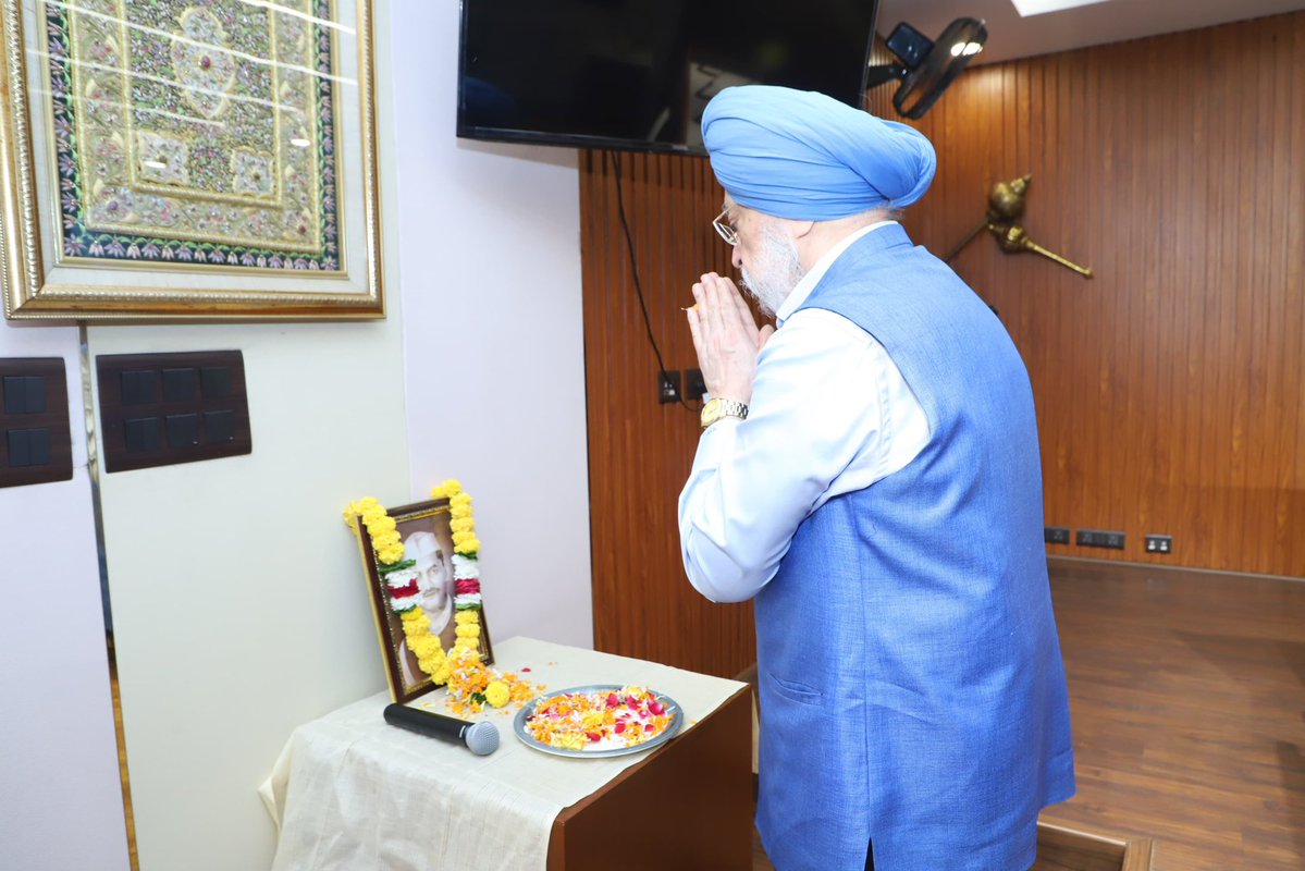HardeepSPuri tweet picture
