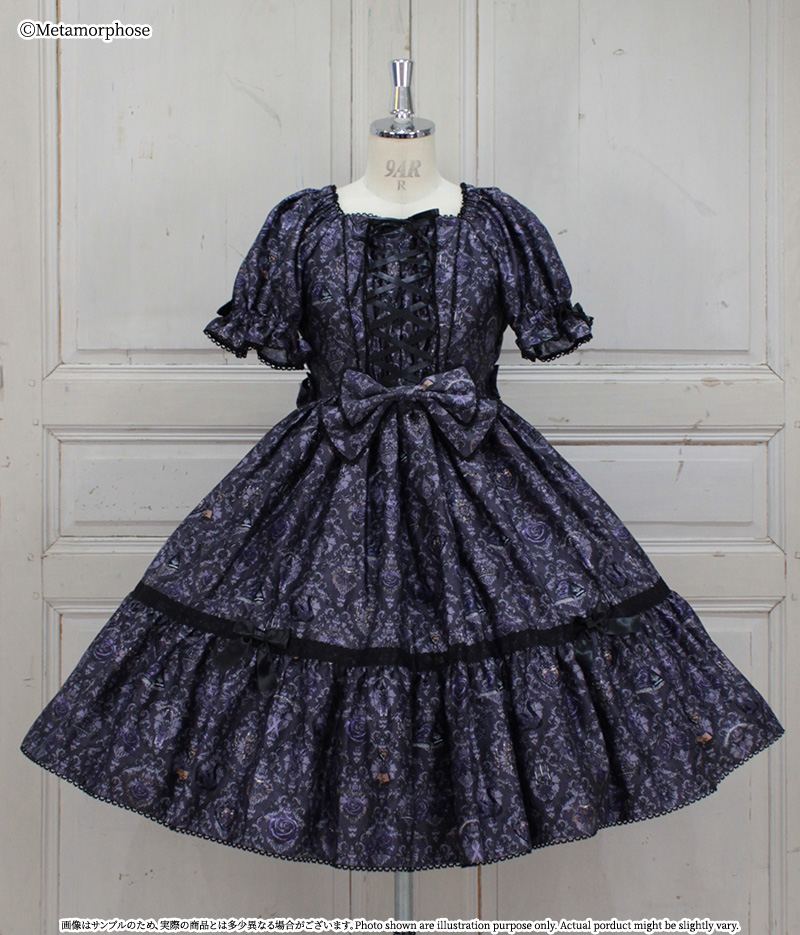 MetamorphoseEng's tweet photo. 🌹Now Available🌹
Queen of Darkness and Thorns Series
https://t.co/lKknASUH5Z

- Short Sleeve OP
- Ladder Lace Headdress

colors: Pink, Blue, Purple Gray

#GothicLolita #rose
#metamorphose #mtdf #Lolitafashion https://t.co/VCfefKmRX2