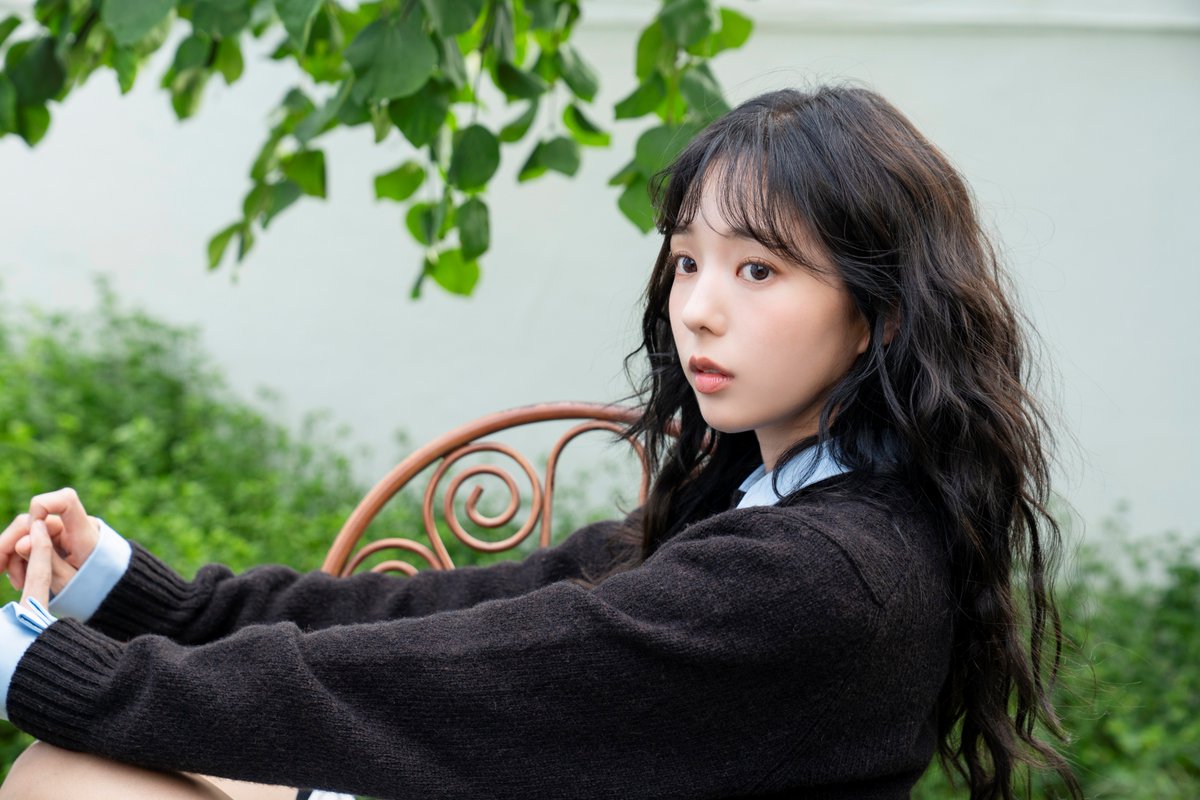 kkbyss_official's tweet photo. [#PHOTO]
[채수빈] '코스모폴리탄' 화보 비하인드
💌 https://t.co/NFNNY5douR

#채수빈 #ChaeSooBin
#나를충전해줘 #TakeChargeOfMyHeart
#나보배
#코스모폴리탄 #COSMOPOLITANKOREA https://t.co/GeiFEXhQ7B
