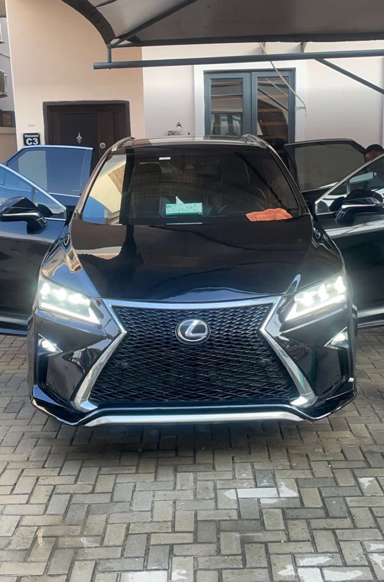 AdeBrain01's tweet photo. Pristine Clean 2017 Lexus RX350🇳🇬🔥

2023 Entry
Car in Mints conditions 
Buy &amp; Drive

🏷️25.5M
📍Lagos

DM or Call/ WhatsApp 09031939841 https://t.co/RUKOOHdzla