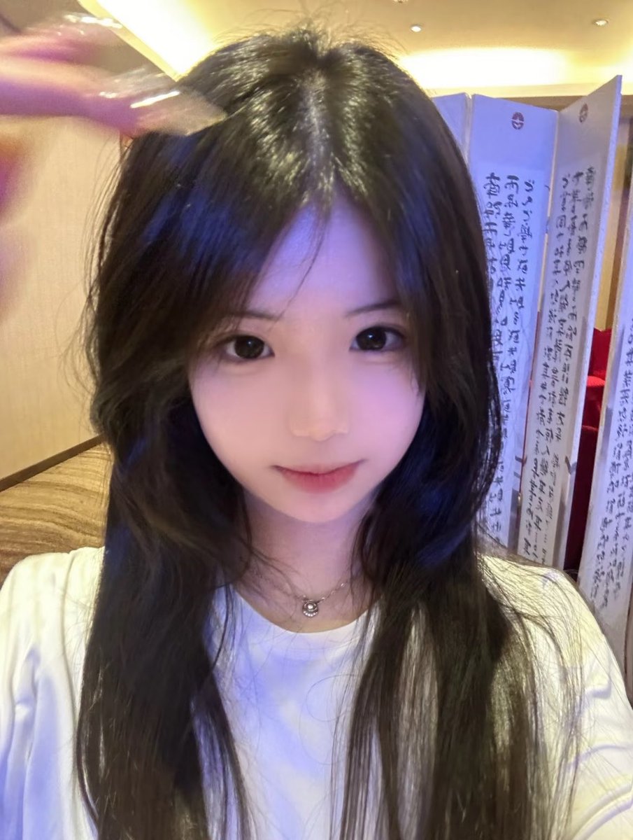 jasmine89jj2's tweet photo. 假期的第二天

有人要锐评我17的福吗

Luo照  实况！！不要🚪看了别说黑就行！！特别不要乱传 https://t.co/35Gy9Itc2h