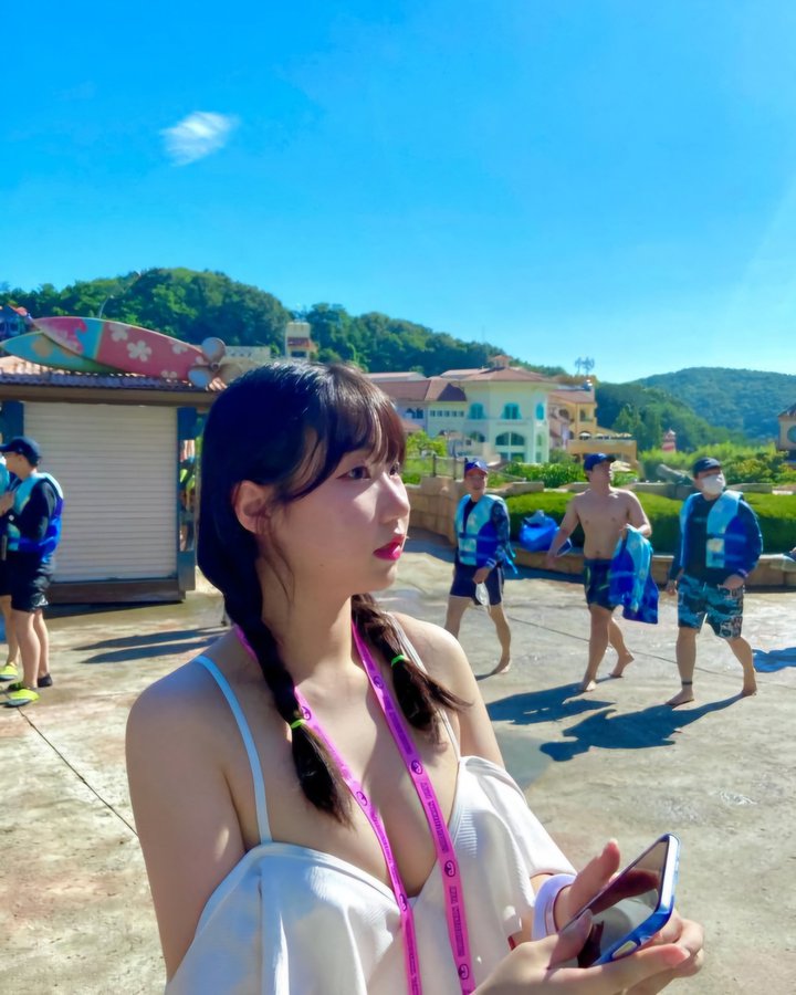 Cinderellanmdb's tweet photo. 03 조윤서
 #디엠 https://t.co/UvhoQGwiR2